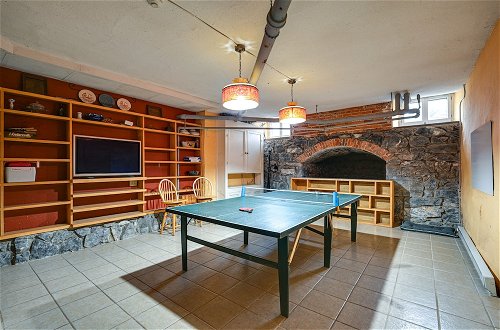Photo 35 - Historic Chambersburg Home w/ Pool + Game Rooms