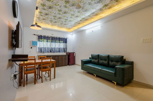 Photo 14 - 4BHK SPARKLING APARTMENT 2bhkX2