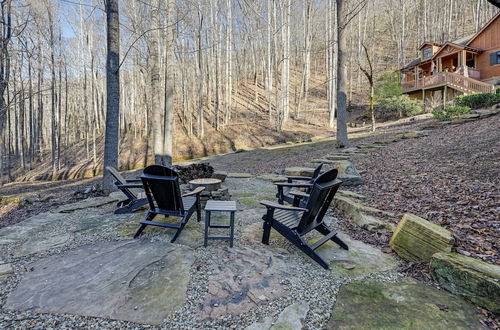 Photo 6 - Tuckasegee Cabin ~ 3 Mi to Bear Lake