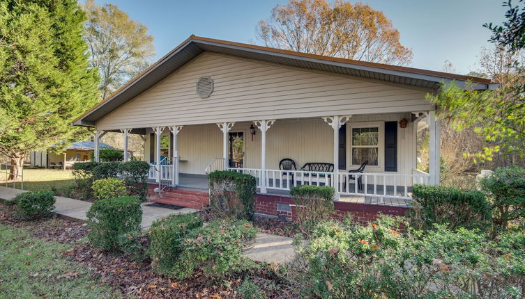 Photo 1 - Charming Natchez Cottage w/ Sunroom