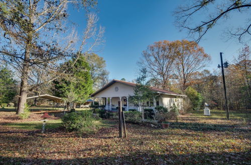 Photo 20 - Charming Natchez Cottage w/ Sunroom