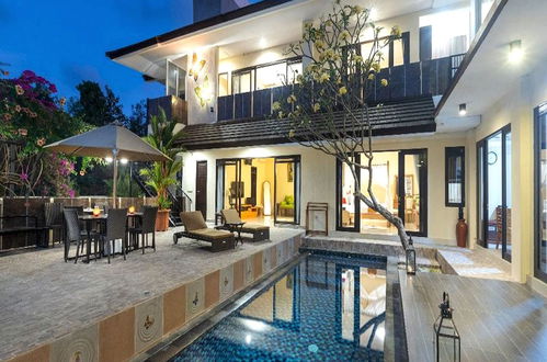 Foto 42 - Elegant 6 Bedrooms Luxury Villa Near Pandawa Beach