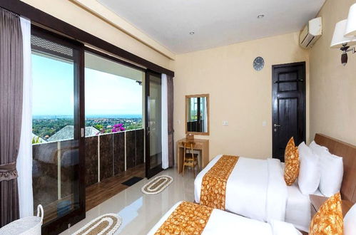 Photo 16 - Elegant 6 Bedrooms Luxury Villa Near Pandawa Beach