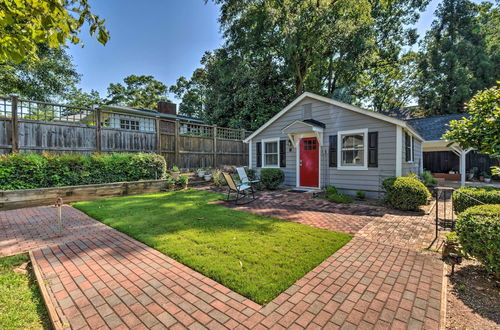 Photo 2 - Cozy Athens Cottage: Walk to Sanford Stadium