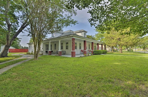 Foto 6 - Hampton Sanctuary w/ Fire Pit & Fenced Yard