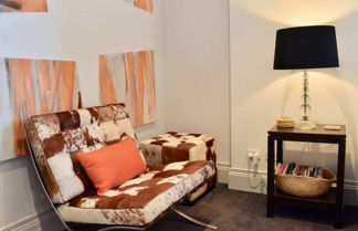 Foto 2 - Stylish 1 Bedroom Apartment in Vibrant Potts Point