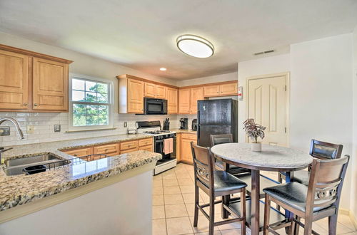 Photo 6 - Sunny Norfolk Apartment w/ Deck + Fire Pit