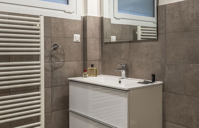 Mystique One Bedroom Apartment by BluPine - Foto 10