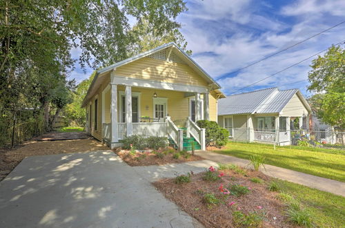 Photo 2 - Thomasville Cottage Near The Big Oak & Downtown