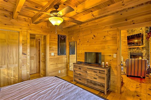 Photo 5 - Lovely Log Cabin + Bunkhouse w/ Views & Yard