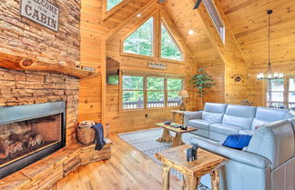 Photo 1 - Serene Blue Ridge Cabin ~ 3 Mi to Downtown