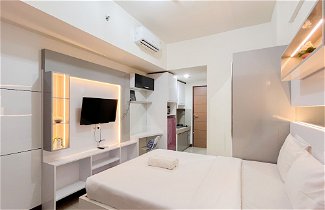 Foto 2 - Cozy Living And Homey Studio Vida View Makassar Apartment