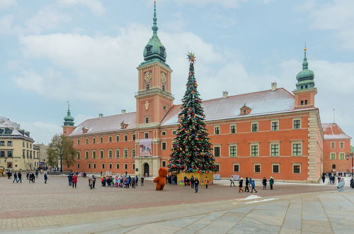 Photo 38 - Apartment Near Royal Castle by Renters