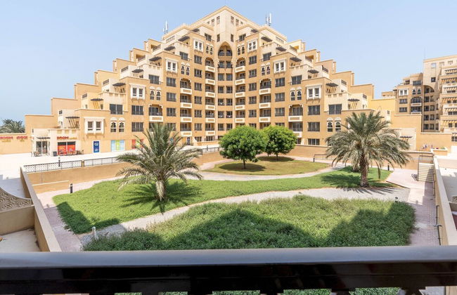 Amazing Stay With Beach Access & Balcony -rak - Foto 14