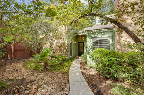 Photo 13 - Serene + Spacious Spring Home w/ Forest Views