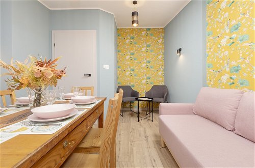 Photo 20 - Colorful Apartment in Warsaw by Renters