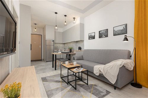 Photo 1 - Apartment for Remote Work by Renters