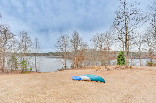 Photo 6 - Pet-friendly Lakefront Home: 14 Mi to Uga