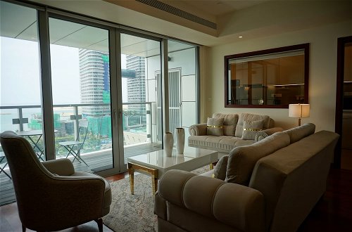 Foto 6 - Opulent Comfort Suites