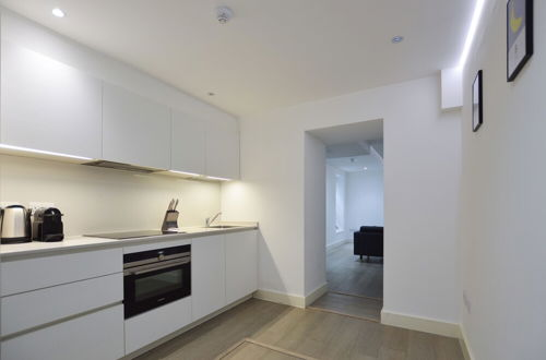 Photo 4 - Soho 22 Serviced Apartments by Concept Apartments