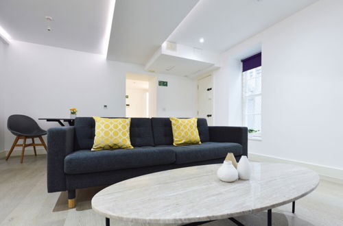 Photo 6 - Soho 22 Serviced Apartments by Concept Apartments