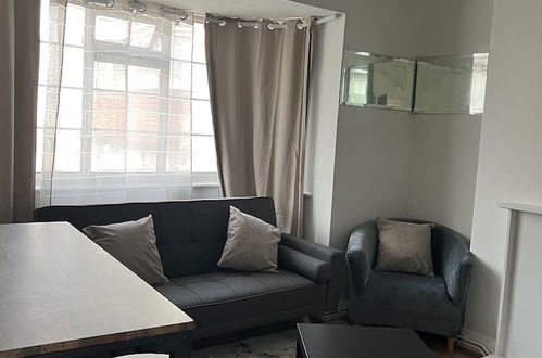 Photo 34 - 2 Beds Apartment in the Heart of Lewisham London