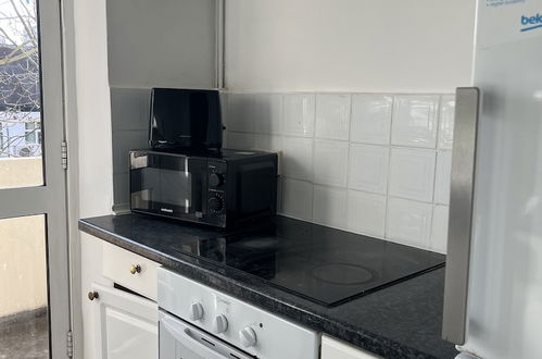 Photo 19 - 2 Beds Apartment in the Heart of Lewisham London