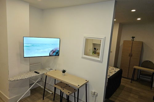 Photo 7 - Luxury 1-bed Apartment in London