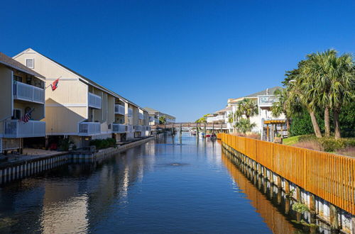 Foto 56 - Beachfront Joy at Sandpiper Cove