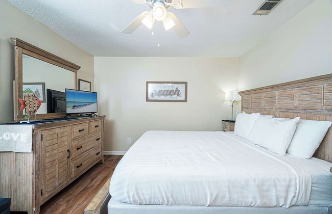 Beachfront Joy at Sandpiper Cove - Foto 8