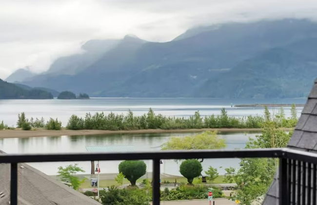 Modern 4BR Penthouse With Lake Views - Foto 14