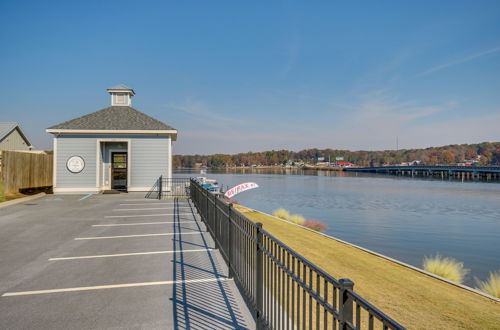 Photo 12 - Greenwood Cottage w/ Lake Access & Boat Slip