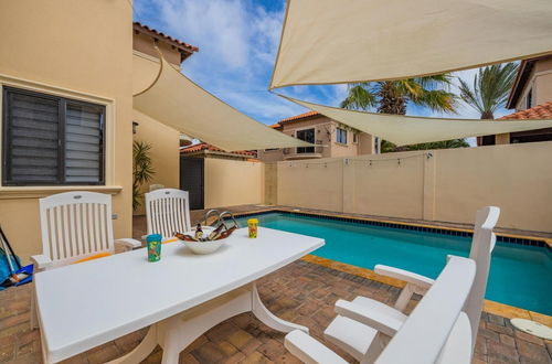 Photo 13 - Amazing 4br3 5BA Villa w Private Pool Goldcoast