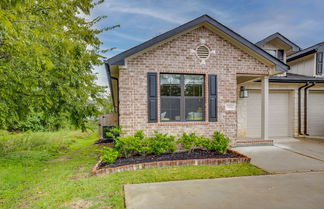 Photo 3 - Montgomery Home w/ Patio & Grill: Near Lake Conroe