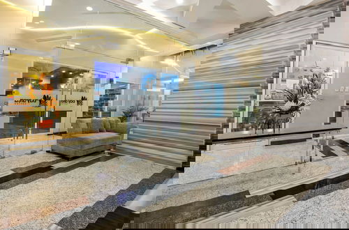Foto 3 - Homes at Bay Area Suites by SMS Hospitality