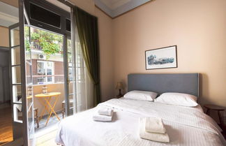 Foto 2 - Ideal 4 bdr Apartment in Plaka for 10