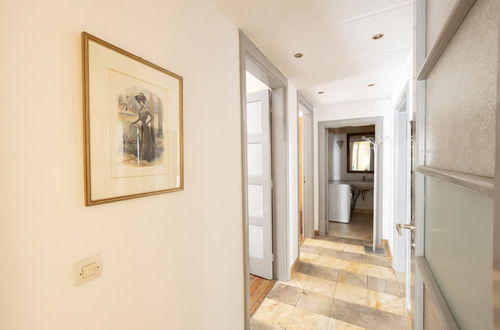 Photo 28 - Ideal 4 bdr Apartment in Plaka for 10