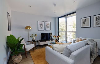 Foto 1 - The Whitechapel Place - Stunning 2bdr Flat With Balcony