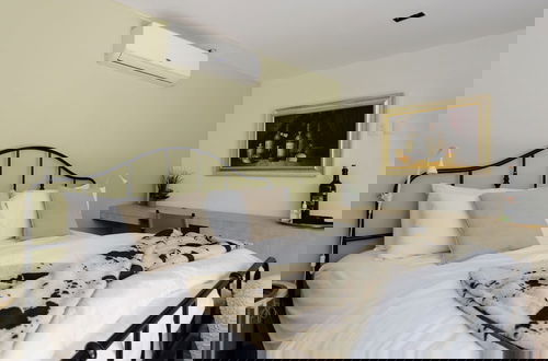 Foto 13 - Upscale 4BR House in Condesa