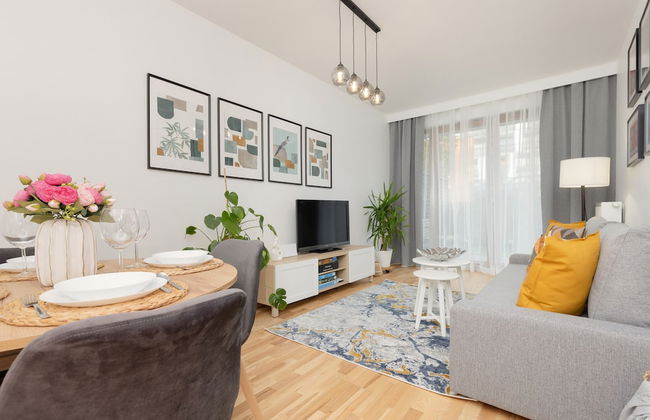 Krasinskiego Comfy Apartament by Renters - Photo 12