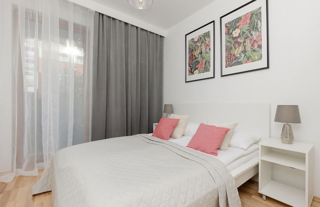 Krasinskiego Comfy Apartament by Renters - Photo 3