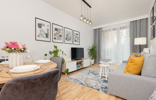 Krasinskiego Comfy Apartament by Renters - Photo 16