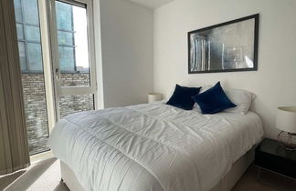 Foto 2 - Exquisite 2BD Flat w/ Balcony, Shoreditch