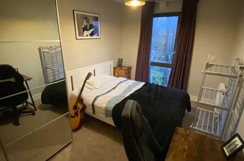 Foto 1 - Inviting 2BD Flat W/private Balcony - Battersea