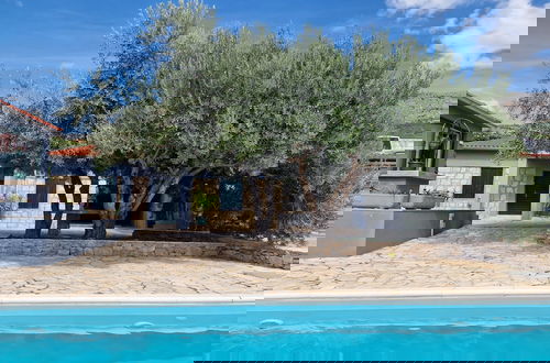 Foto 53 - Luxury villa complex Pendolino with heated pool and jacuzzi
