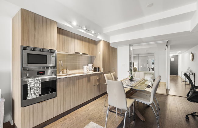 The Britt Condos by GLOBALSTAY in Downtown Toronto - Photo 11