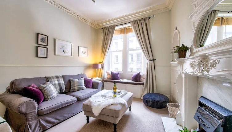 Photo 1 - Altido 1-Bed Flat In Edinburgh Old Town