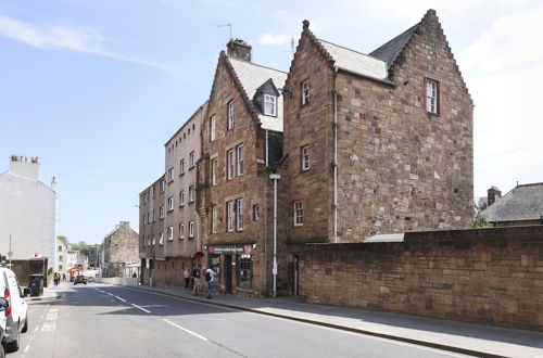 Photo 30 - Altido Contemporary Royal Mile Apartment W/Balcony