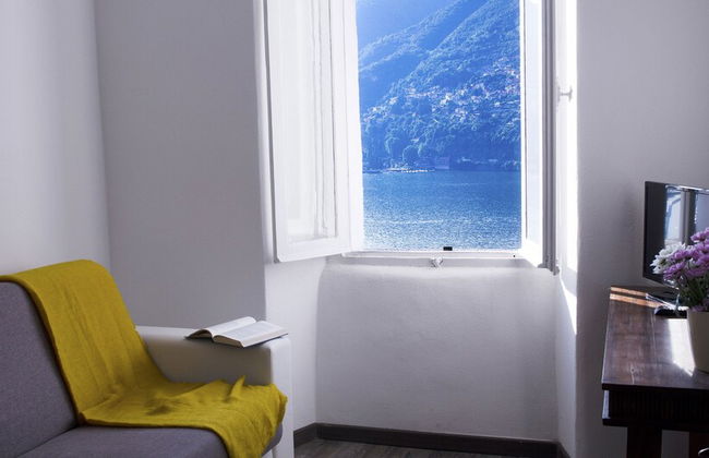 JOIVY Stunning 2-BR Flat w/ Balcony - Foto 14