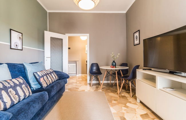 JOIVY Modern 1-Bed Flat W/Balcony - Photo 29